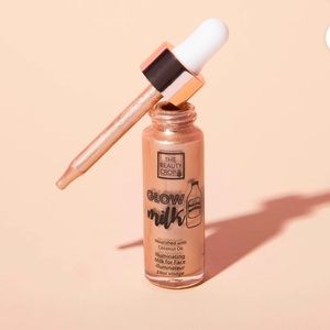 NIB Beaty Crop Glow Milk
